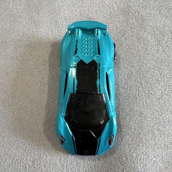 Lot Of 10 Hot Wheels Die Cast Fast Lane Mix & More Cars Toy Cars Vehicles - Picture 13 of 16